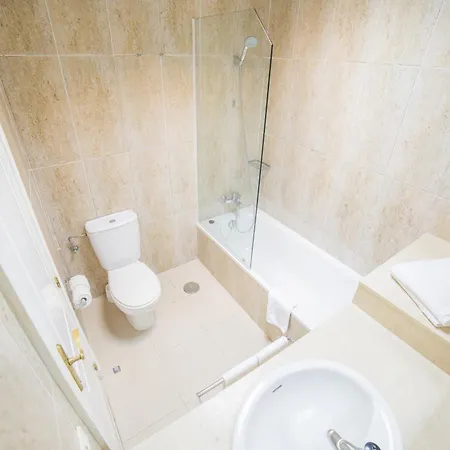 Rf Astoria - Adults Only מלון 3*