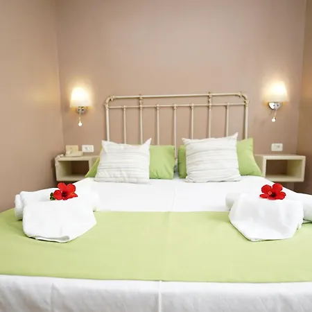Rf Astoria - Adults Only מלון 3*