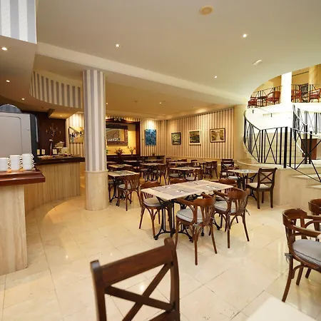 מלון Rf Astoria - Adults Only 3*