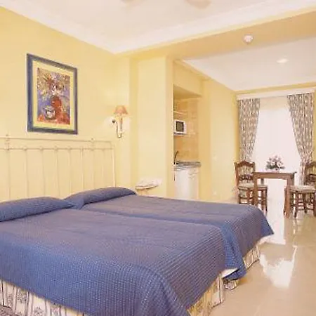 Rf Astoria - Adults Only מלון 3*