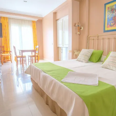Rf Astoria - Adults Only 3*