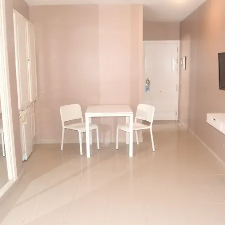 Rf Astoria - Adults Only 3*